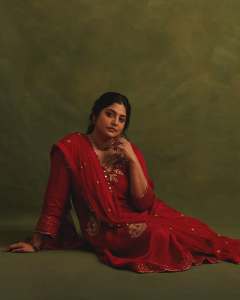manjima-mohan-in-blood-red-party-wear-churidar-ideas-photos