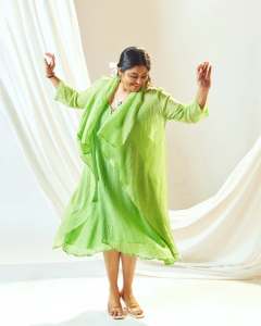 manjima-mohan-in-green-dress-latest-style-ideas-photos-009