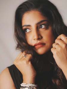 manjima-mohan-makeover-photos-with-trending-dress-style-images-003