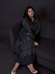 manjima-mohan-new-stylish-photos-004