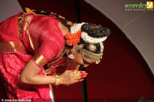 3998manju_warrier_stills_99-001