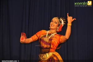 6382manju_warrier_pictures_55-004