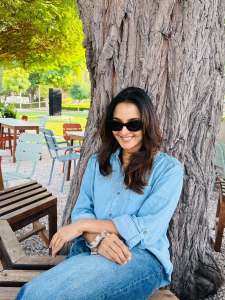 manju-warrier-dubai-outfit-and-trending-shoes-photos-002