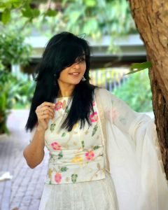 manju-warrier-in-lehenga-dress-images