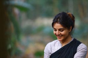manju-warrier-in-sameera-saneesh-outfits-photos-004