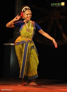 manju-warrier-latest-images-009-00518