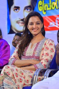 manju-warrier-latest-images-0392-00434