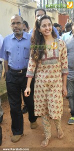 manju-warrier-latest-images-357-00369
