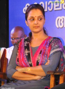 manju-warrier-latest-images-555-00135