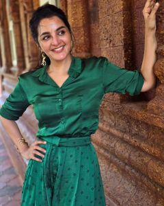 manju-warrier-latest-look-and-style-photos.warrier_441458297_1507144186508296_3282671159278478207_n