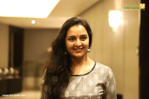 manju-warrier-latest-photos-053-00596
