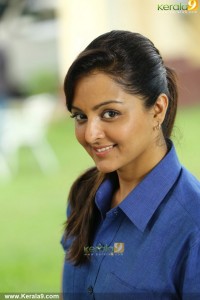 manju-warrier-latest-pics-500-00118