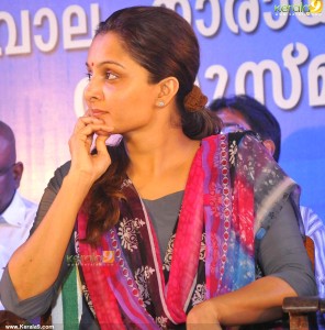 manju-warrier-latest-pictures-333-00343