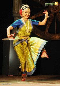 manju-warrier-latest-stills-444-00726