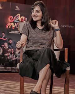manju-warrier-new-pictures-2022-001