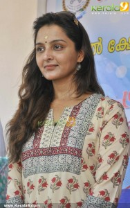 manju-warrier-pics-103-00138
