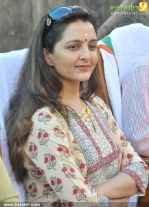 manju-warrier-stills-106-00368