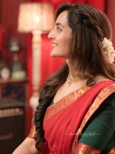 manju-with-horse-photos-005