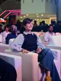 manju-warrier-latest-outfit-style-jeans-and-top-002