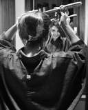 manju-warrier-new-hair-style-and-colour-look-photo-004