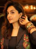 manju-warrier-new-outfit-for-latest-inauguration-photos-003