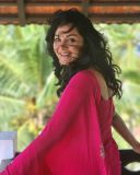 manju-warrier-in-pink-colour-chiffon-saree-photos