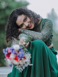 mareena-michael-kurisingal-in-green-dress-images-002