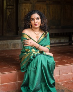 mareena-michael-kurisingal-in-green-pattu-saree-photos-003