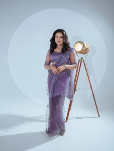 mareena-michael-kurisingal-in-net-saree-style-photos-003