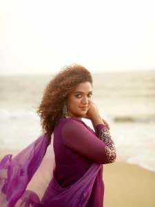 mareena-michael-kurisingal-in-purple-colour-out-fit-photos-003