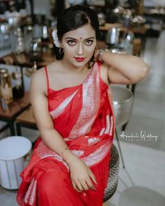 mareena-michael-kurisingal-in-red-saree-pictures-006