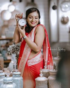 mareena-michael-kurisingal-in-red-saree-pictures-014