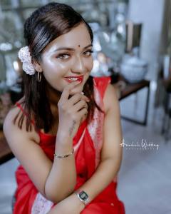 mareena-michael-kurisingal-in-red-saree-pictures-021