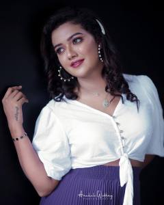 mareena-michael-kurisingal-in-white-top-photos-002