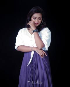 mareena-michael-kurisingal-in-white-top-photos-004