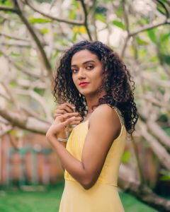 mareena-michael-kurisingal-instagram-photos-003