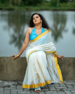 mareena-michael-kurisingal-latest-photoshoot-poses-ideas-009