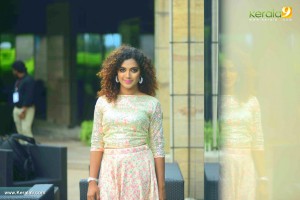 mareena-michael-kurisingal-pictures-444-00148
