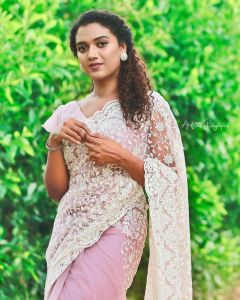 mareena-michael-kurisingal-saree-photos