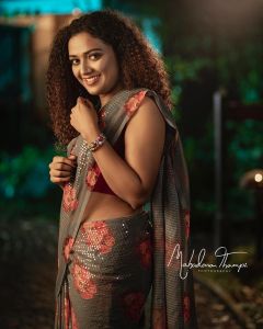 marina-michael-kurisingal-new-photoshoot-012-002