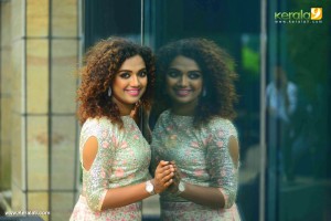 marina-michael-kurisingal-pictures-222-00371