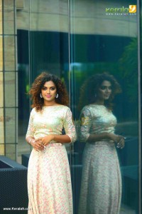 marina-michael-kurisingal-pictures-222-00635