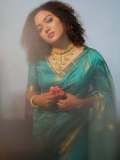 mareena-michael-kurisingal-in-Blue-Silk-Mix-Saree-with-blouse-design-photo-001
