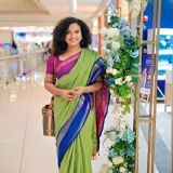 mareena-michael-kurisingal-in-saree-with-blouse-dress-ideas-images-003