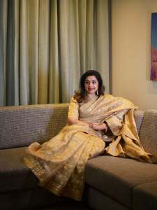 actress-meena-in-saree-photos-001