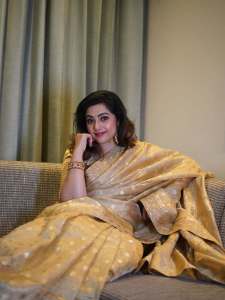 actress-meena-in-saree-photos-004