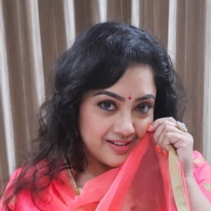 actress-meena-latest-photos-009