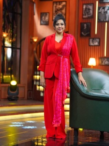 actress-meena-new-photos-003