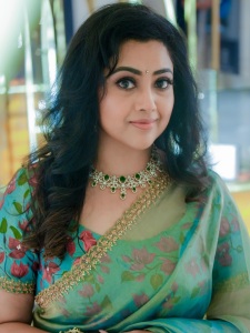 actress-meena-new-photos-007