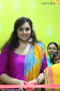 meena-latest-pics-112-00144